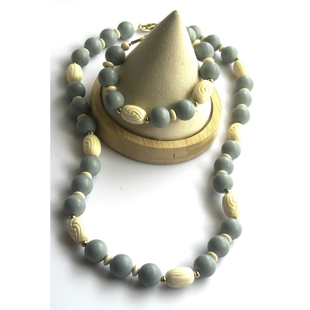 Vintage Napier 1980s Natural Collection Robin Egg Blue Necklace Bracelet Set